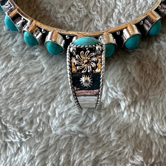 Silver and Turquoise Bracelet and Ring Set - Picture 5 of 6